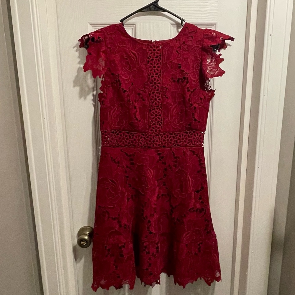 BB Dakota red lace dress size 2
